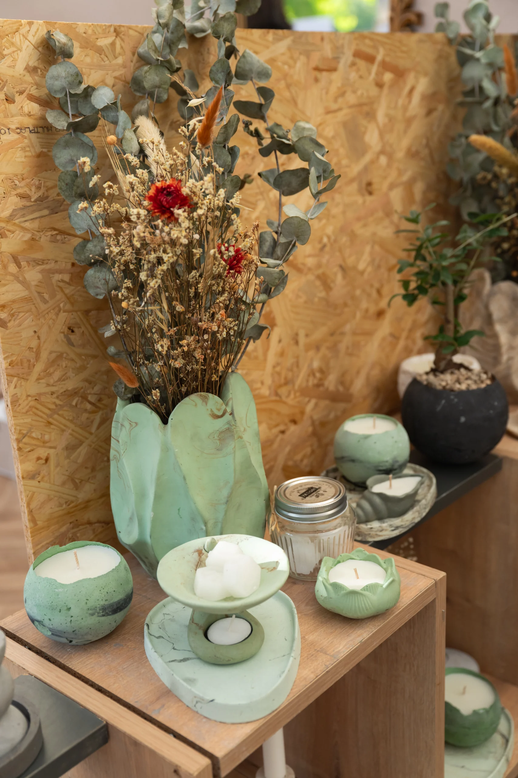 אגרטל בטון מעוצב גדול – תמונה 6